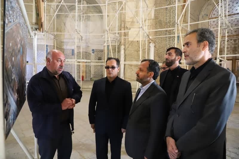 بازدید وزیر امور اقتصادی و دارایی از پایگاه میراث جهانی گنبد سلطانیه