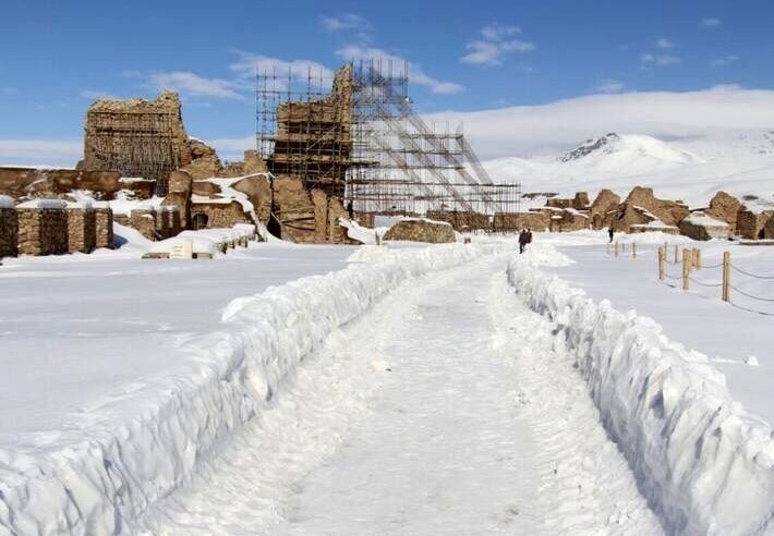 تکاب در مسیر رونق و توسعه/ از راهاندازی ۷ واحد بومگردی تا صدور اسناد تکبرگی مجموعه جهانی تخت سلیمان