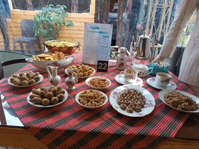 جشنواره خوراک خوان پارسی در باغ سفال و سرامیک ایرو برگزار شد