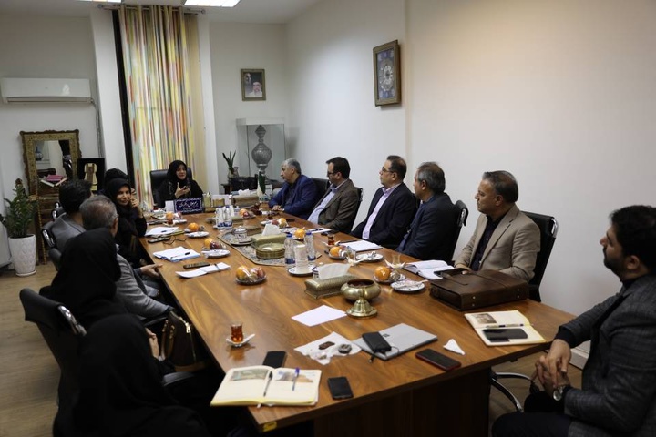 یکی از پایههای اصلی گردشگری، صنایعدستی است یکی از پایههای اصلی گردشگری، صنایعدستی است