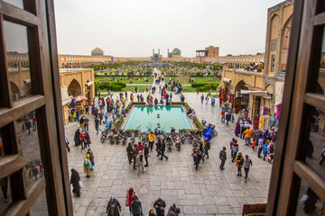روند رو به رشد بازدید گردشگران از اماکن تاریخی و گردشگری اصفهان