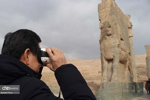 بازدید قائم‌مقام وزیر فرهنگ و گردشگری چین از میراث جهانی تخت جمشید و نقش رستم