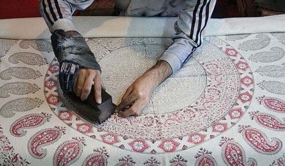 کدام شهرهای ایران توانستهاند نشان جغرافیایی دریافت کنند؟/ هنرهایی که کپی رایت آنها در دنیا ممنوع است!