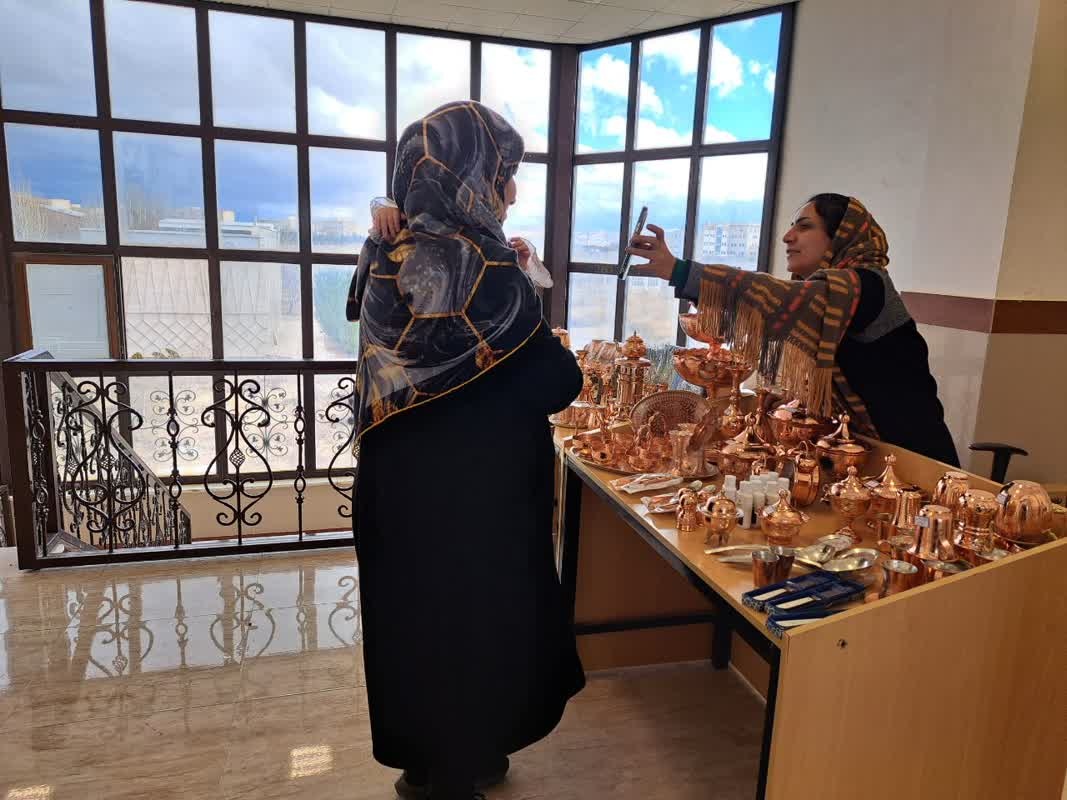 پنجمین جشنواره غذاهای بومی و محلی دانشجویی در زنجان برگزار شد