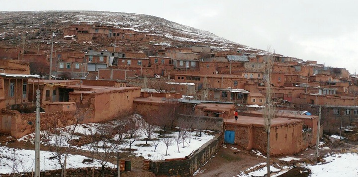 انتخاب روستای تاریخی صور شهرستان بناب بعنوان روستای هدف گردشگری