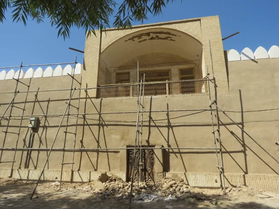 قلعه تاریخی احمدآباد ملا باشی یزد مرمت شد