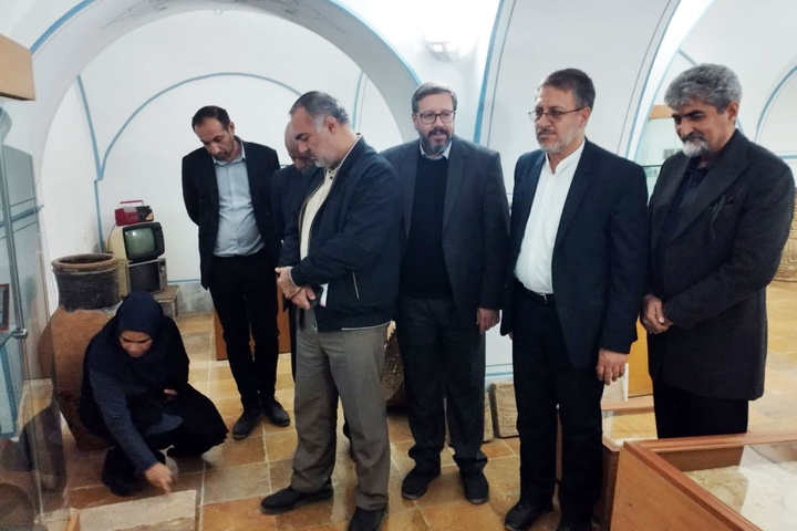 ضرورت استفاده از فرصتهای جهانی شهرستان شاهینشهر و میمه اصفهان برای توسعه گردشگری ضرورت استفاده از فرصتهای جهانی شهرستان شاهینشهر و میمه اصفهان برای توسعه گردشگری