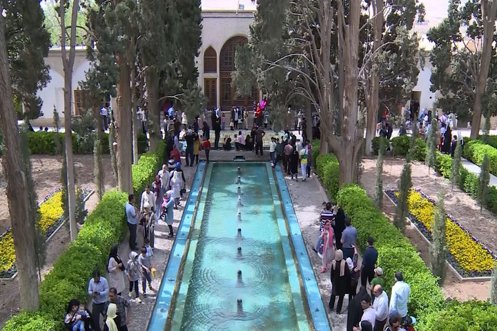 توسعه متوازن گردشگری اصفهان با برگزاری نشست‌های منطقه‌ای ستاد سفر