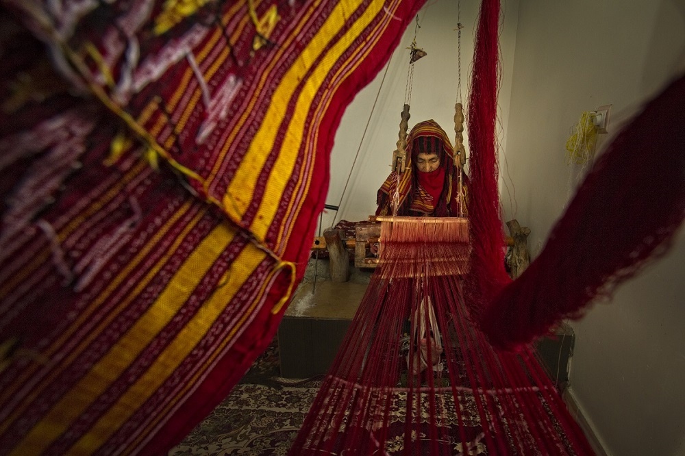 سفر به راز و جرگلان، سرزمین هزار رنگ/ از گورَش تا دژ آلمادوشن