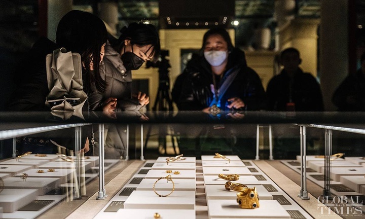 نمایشگاه شکوه ایران باستان در «شهر ممنوعه»
