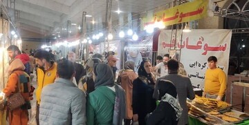 نخستین نمایشگاه اقوام ایران زمین در باغرود نیشابور برگزار شد