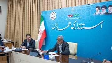 سومین جلسه "هفدهمین نمایشگاه بین‌المللی گردشگری تهران" در استانداری همدان