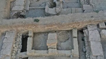 کشف یک معبد ۲۷۰۰ ساله به همراه پیشکش‌هایش در یونان 