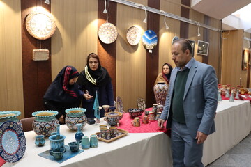 آثار دومین جشنواره سراسری صنایع‌دستی بسیج البرز داوری شدند