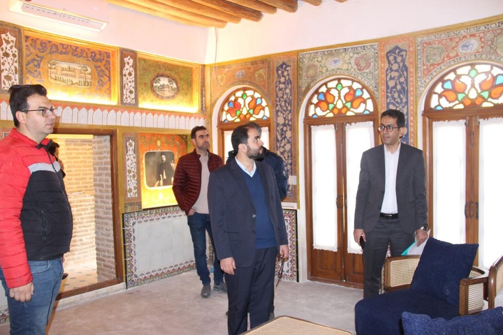 بازدید شهاب طلایی از بناهای تاریخی کرمانشاه