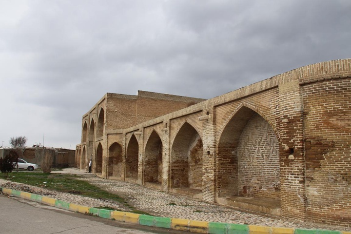 بازدید شهاب طلایی از بناهای تاریخی کرمانشاه