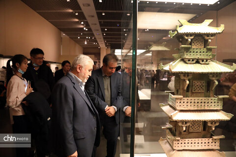 بازدید دکتر دارابی از موزه ملی چین