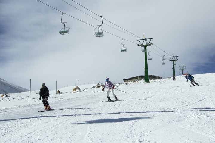 پیست‌های اسکی چهارمحال و بختیاری برای میزبانی از گردشگران ورزشی آماده می‌شود