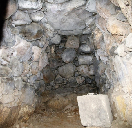 مقبره سنگی روستای خانقاه ترگور، جاذبهای گردشگری در غرب ارومیه