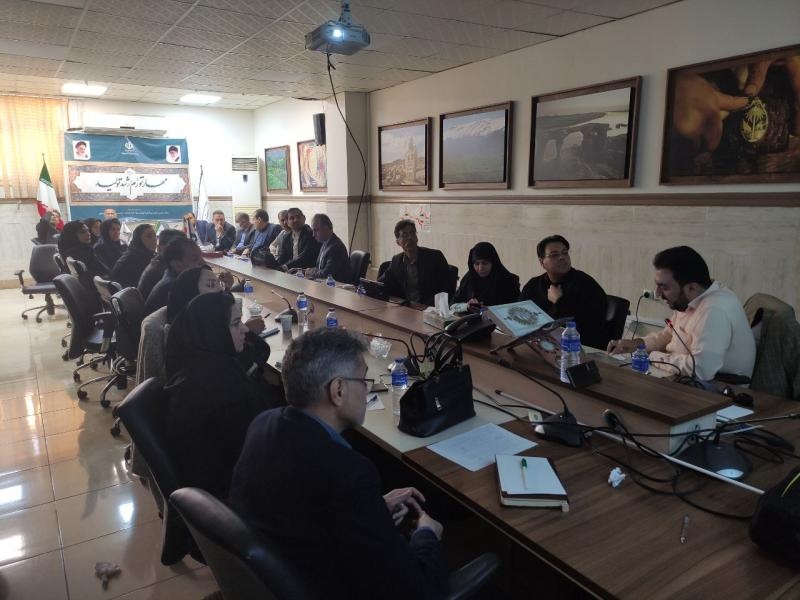 آشناسازی کارشناسان گردشگری خوزستان با سامانه جانا طی یک کارگاه آموزشی