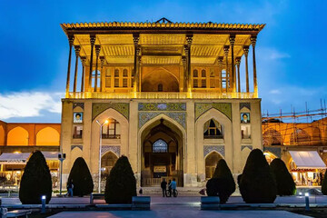 تعطیلی ۲ روزه بنای تاریخی کاخ عالی‌قاپو اصفهان