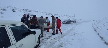 امدادرسانی ۲۰۵ تیم عملیاتی هلال احمر به بیش از ۷۸۰۰ نفر در برف و کولاک ۵ روز اخیر