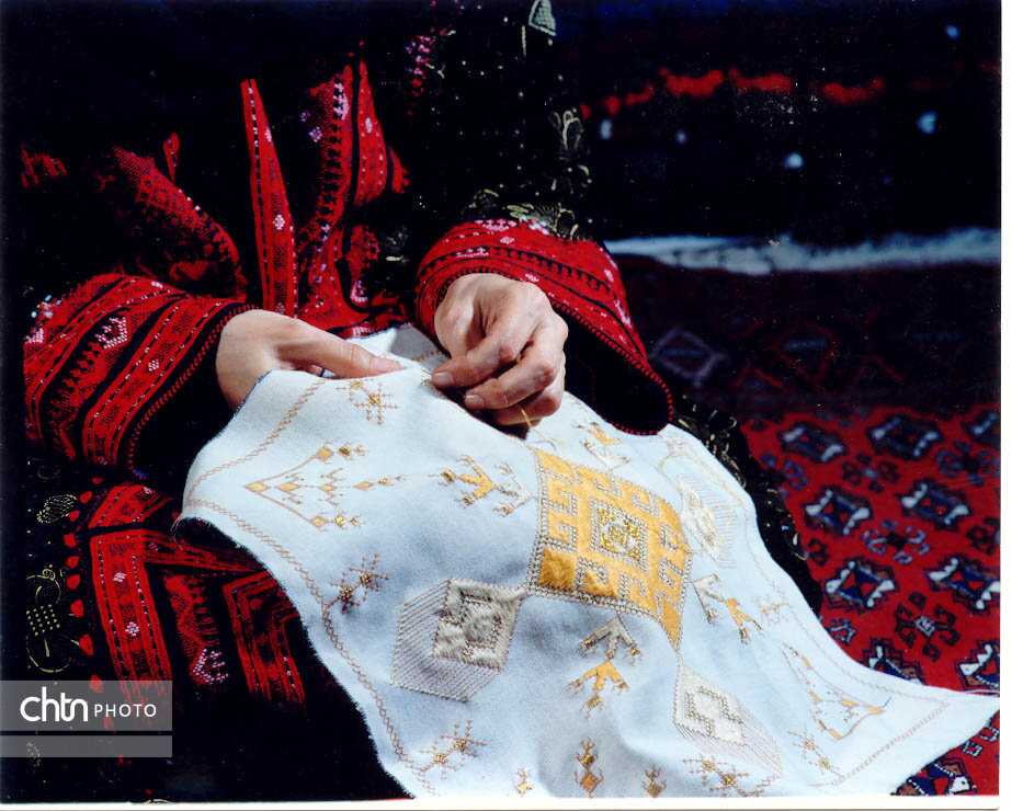 آمادگی صنعتگران شهر ملی سوزندوزی ایران برای حضور پرشور در انتخابات