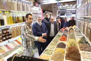 بازدید استاندار آذربایجان غربی از بازار تاریخی ارومیه