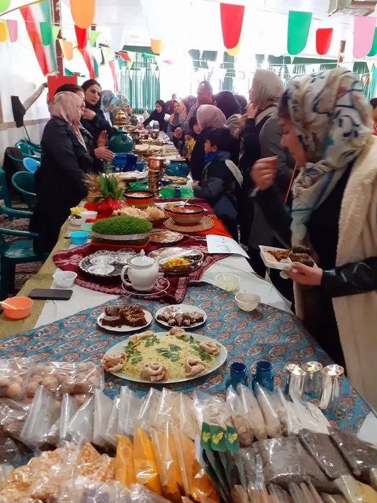 برگزاری جشنواره غذا در روستای ریواسیجان تویسرکان
