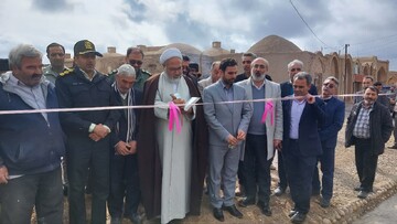 افتتاح پروژه لوله‌کشی آب‌انبارهای شهر سرایان