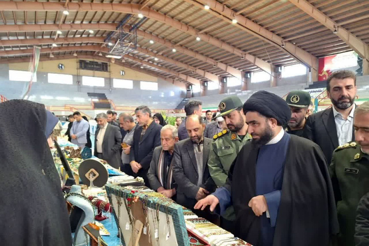برگزاری بزرگترین نمایشگاه مشاغل خانگی و صنایع‌دستی در برخوار اصفهان
