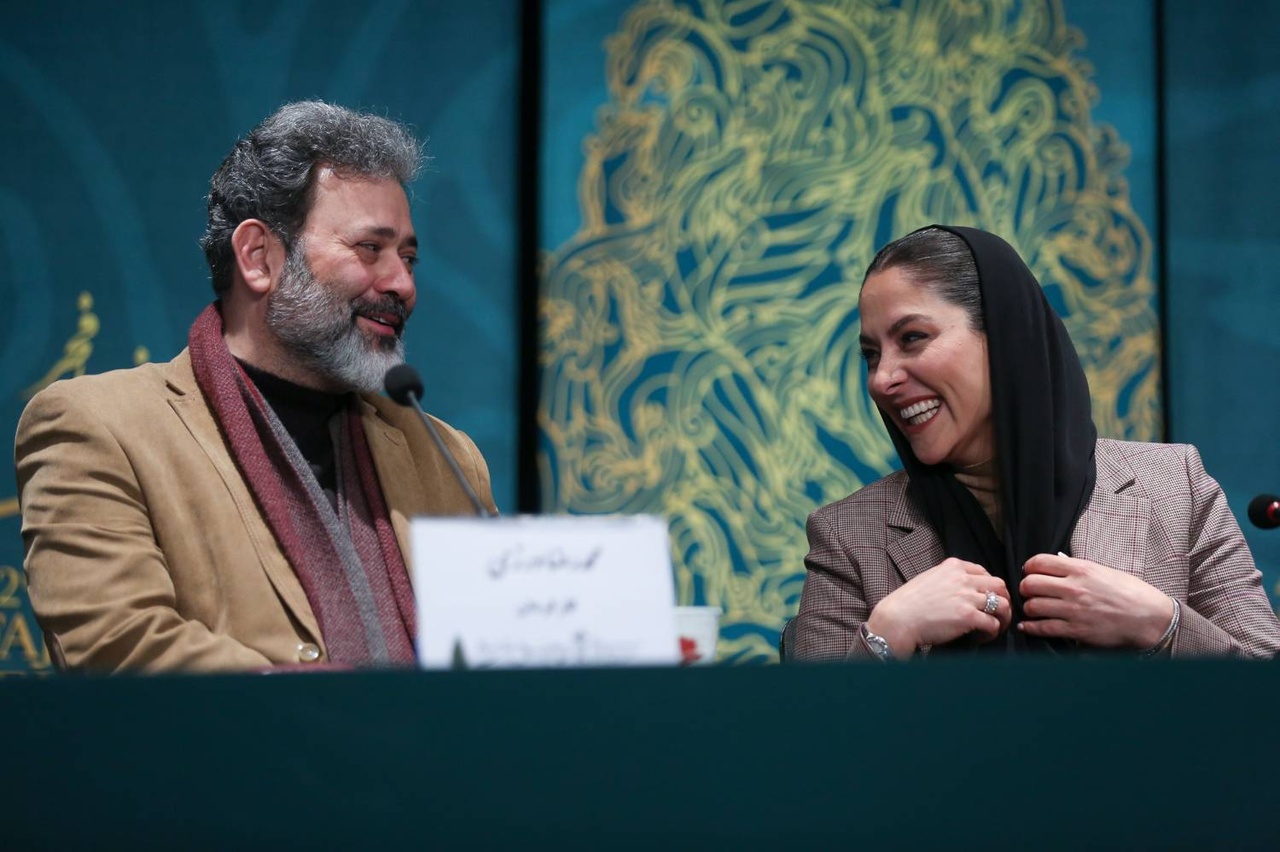 هدفم نمایش مقاومت پروین اعتصامی برای اثبات خود در جامعه مردانه خشن بود/ پروین یک میراثفرهنگی است/ «آگرین» شخصیتی بیرون آمده از اشعار پروین