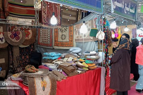 برگزاری نمایشگاه صنایع‌دستی و سوغات اقوام ایرانی در استان البرز