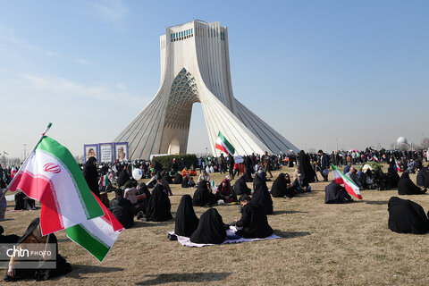 راهپیمایی ۲۲ بهمن در تهران