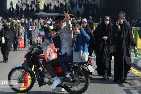 راهپیمایی ۲۲ بهمن در تهران