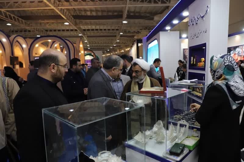 نمادهای تمدن اسلامی در صنایعدستی استان زنجان مشهود است