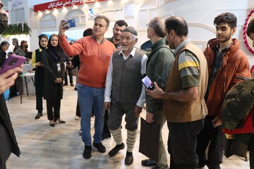 گپ و گفتی کوتاه با صادق بوقی در حاشیه هفدهمین نمایشگاه بین المللی گردشگری تهران