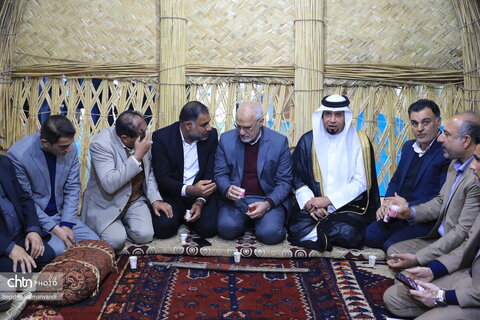 بازدید استاندار خوزستان از غرفه خوزستان