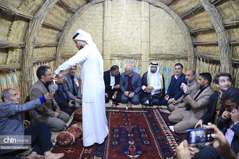 بازدید استاندار خوزستان از غرفه خوزستان