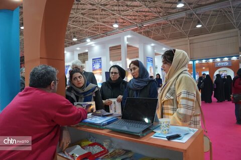 نگاهی به غرفه آذربایجان غربی در دومین روز نمایشگاه بین‌المللی گردشگری و صنایع وابسته تهران