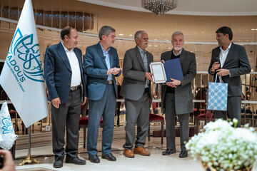 تجلیل از مرمتگران پیشکسوت فارس در نمایشگاه بین‌المللی گردشگری تهران