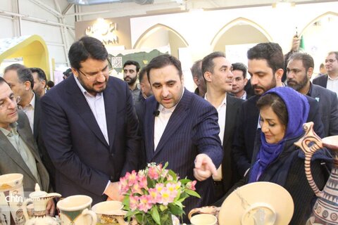 بازدید وزرا از غرفه تهران