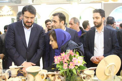 بازدید وزرا از غرفه تهران