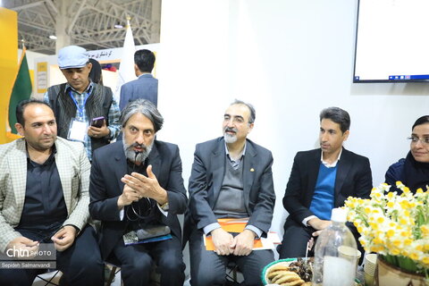 نشست هم اندیشی بررسی پیشنویس اهداف دبیرخانه پرندهنگری کشور - استان خوزستان