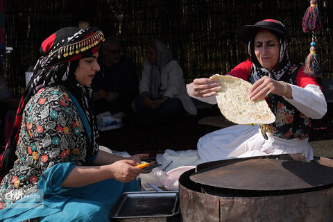 استقبال از سومین روز نمایشگاه گردشگری