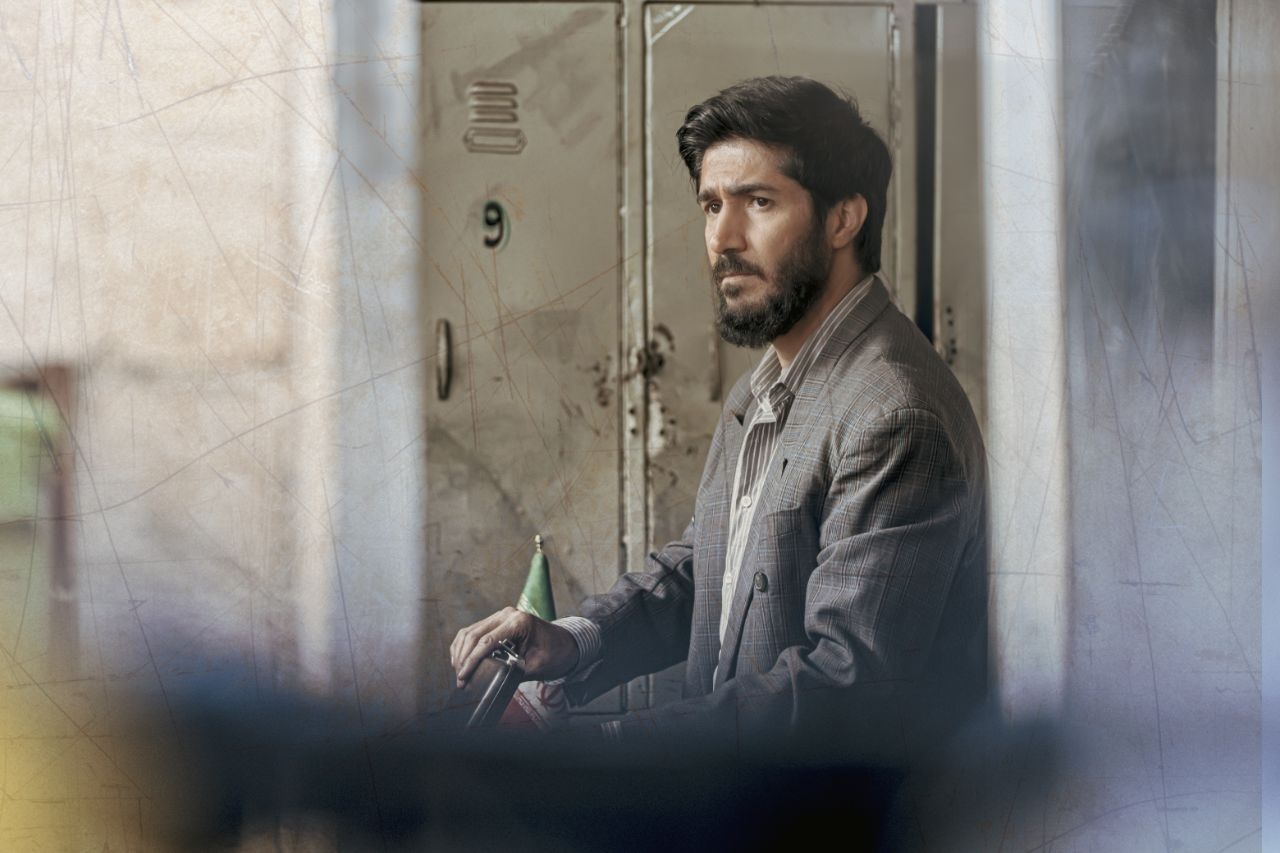 آغاز اکران آنلاین «ضد» از امشب در فیلمنت