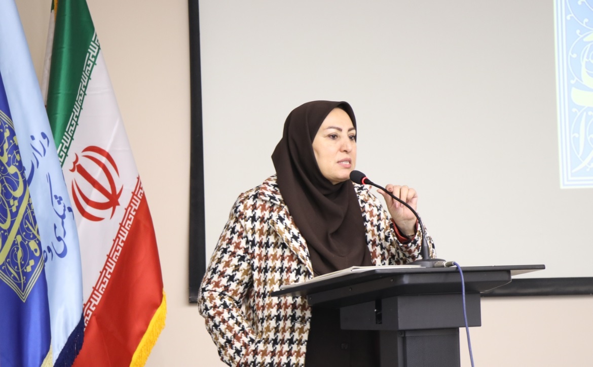 زبان، گویش و لهجهها به مثابه کدهای ژنتیکی از میراث گذشته هستند/ حفظ زبان فارسی در کنار حفظ زبانها و گویشهای محلی
