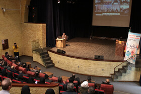 نشست چرایی حضور در انتخابات با سخنرانی دکتر عبداله گنجی