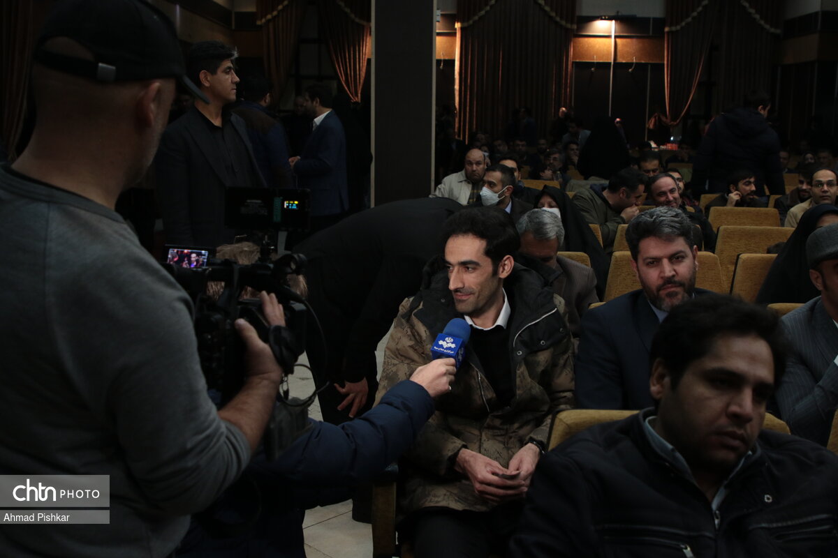 حضور پرشور مردم در انتخابات، حرکت سیاسی دشمنشکن است/ انتخابات آزمون ملت