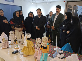 نمایشگاه عروسکی پوشش اقوام ایرانی در موزه زاهدان